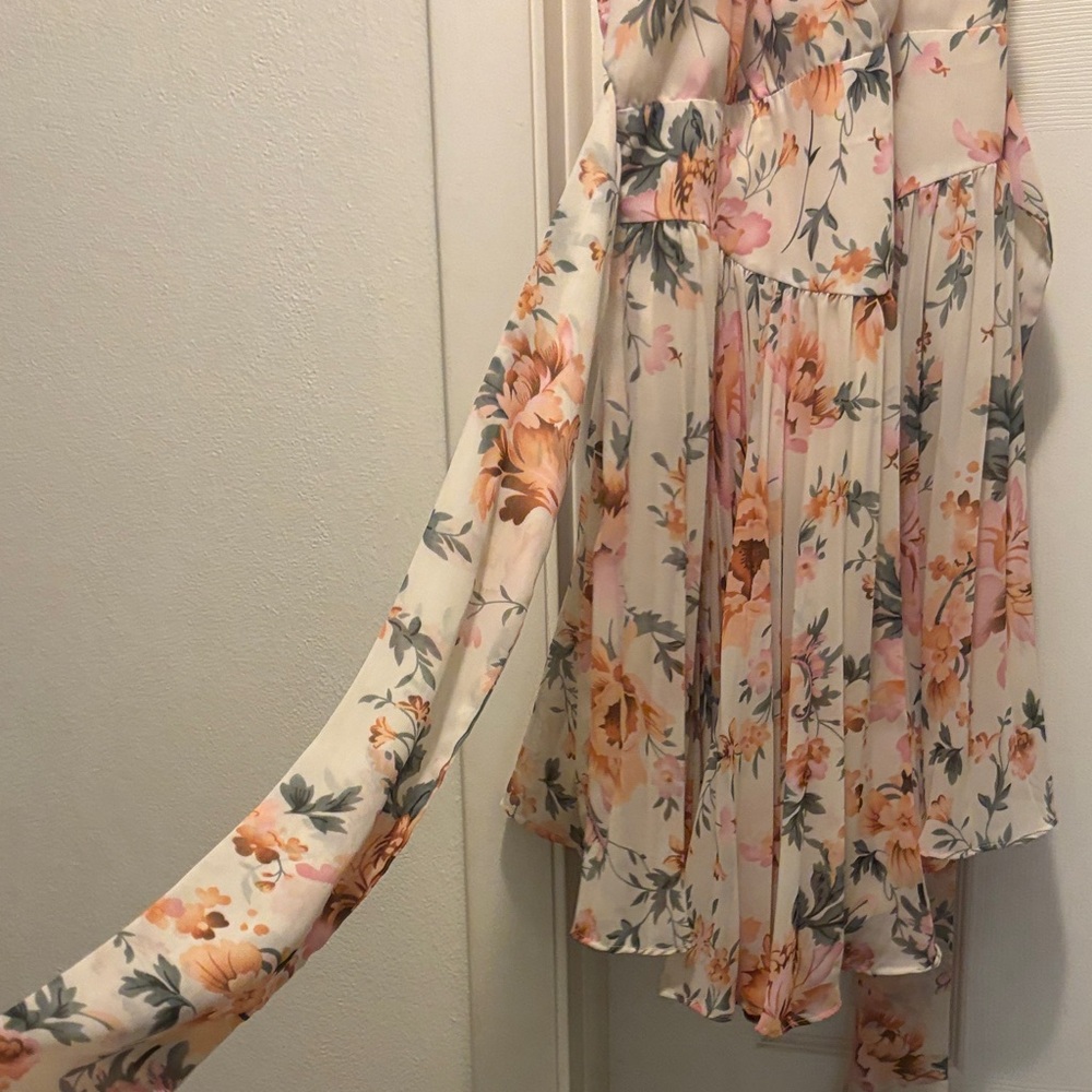 Floral Halter Neck Dress - Picture 5 of 5